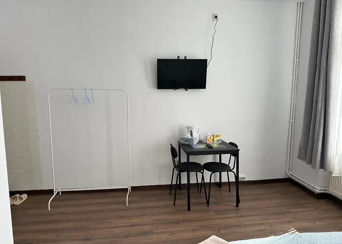 Raileanu 12 B Apartment